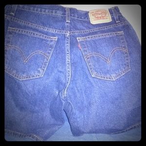 Levi's women's shorts size 6